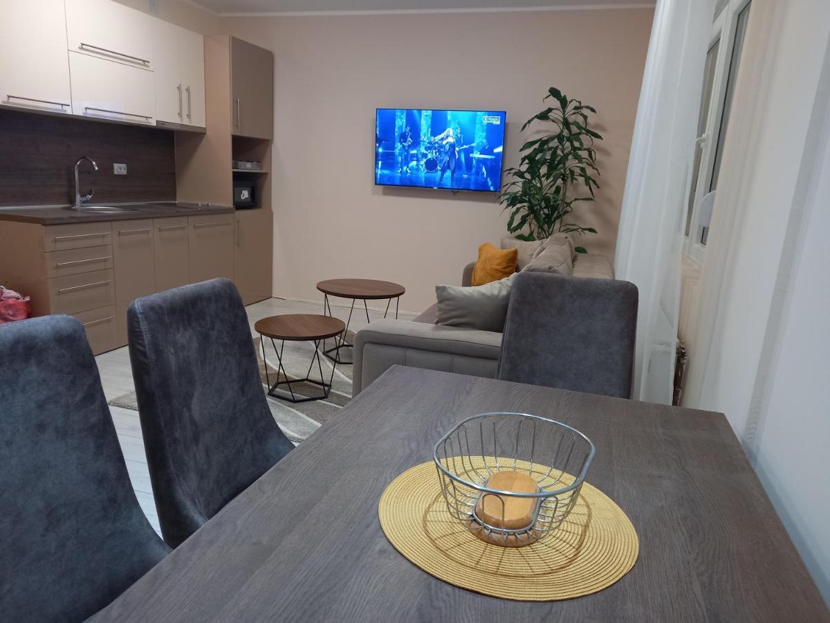 Leda Apartmani Smederevo Exterior photo